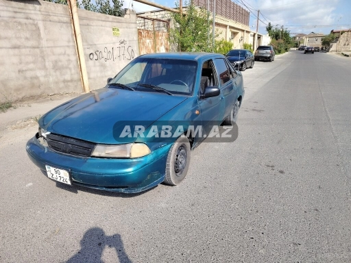 Daewoo Nexia, 1995 ci il,  1.5 L,  320000 km