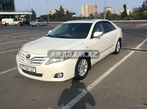 Toyota Camry, 2011 ci il,  2.5 L,  197000 km